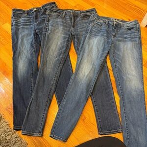 Women’s American Eagle jeggings size 12 regular. Three pairs together.